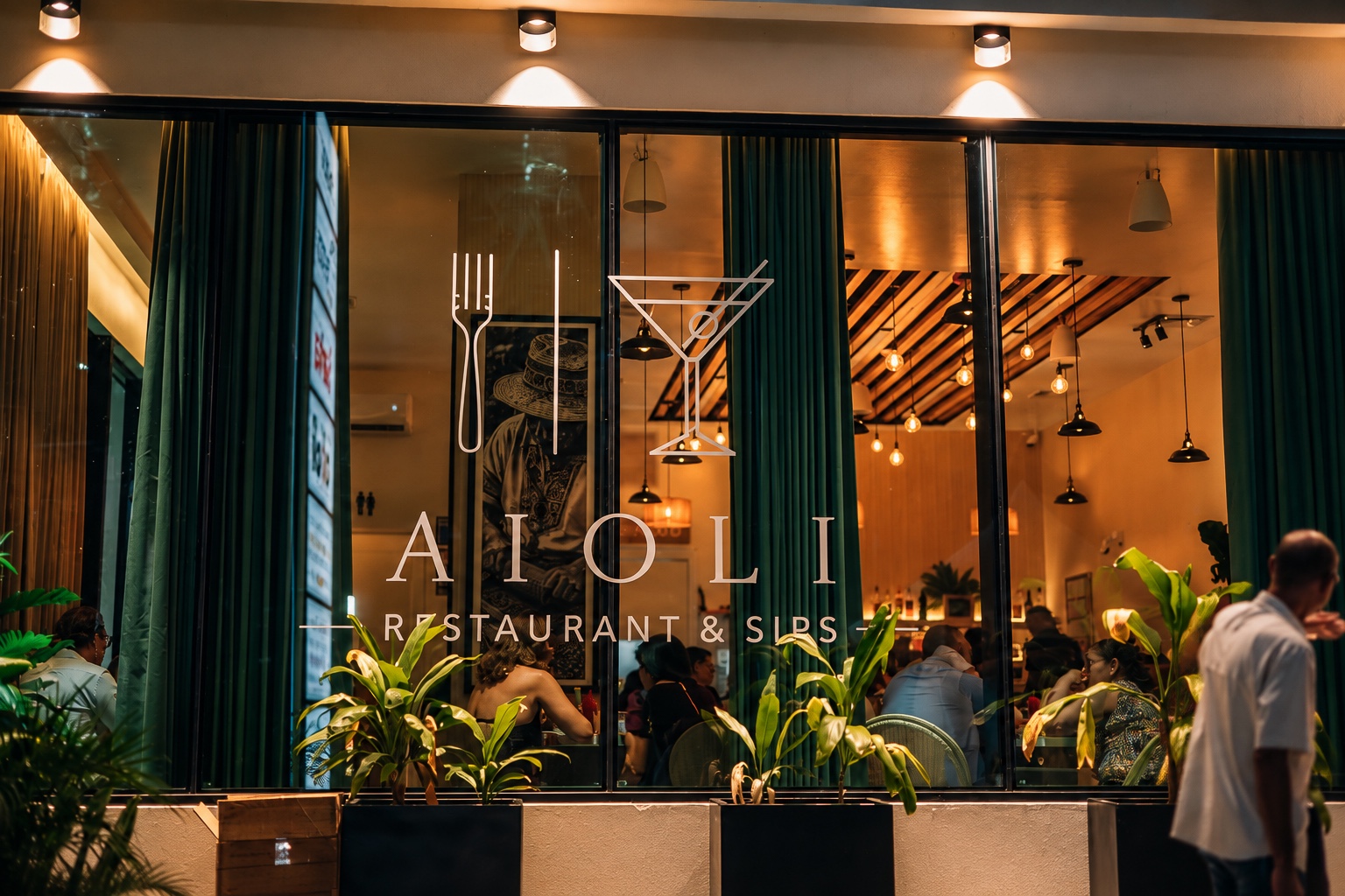 Visit Aioli